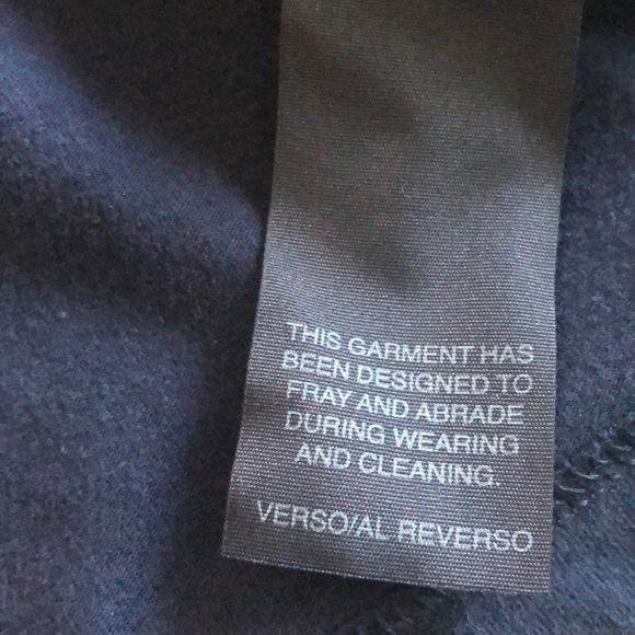 Authentic Tommy Hilfiger T-Shirt - Picture 6 of 8